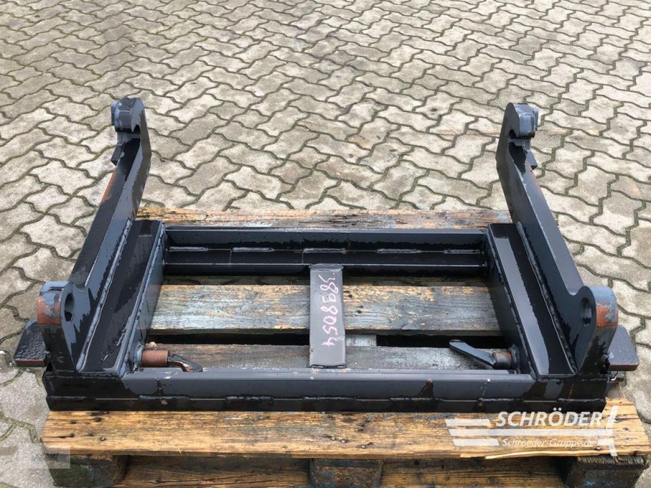 Sonstige Industriemaschinen του τύπου Bressel & Lade ADAPTERRAHMEN | CAT / BRESSEL & LADE, Gebrauchtmaschine σε Wildeshausen (Φωτογραφία 6)